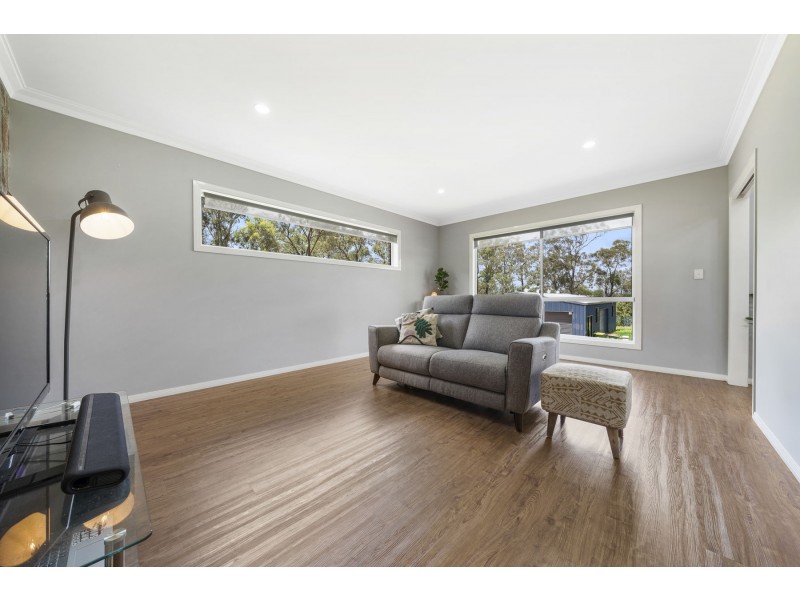 12 Phalaris Court, Meringandan West QLD 4352