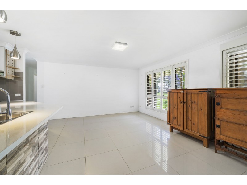 42 Bowen Street, Helidon QLD 4344