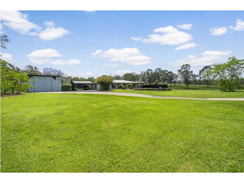 42 Bowen Street, Helidon QLD 4344