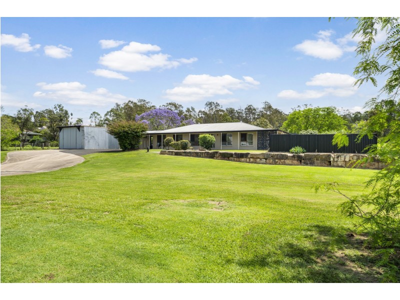 42 Bowen Street, Helidon QLD 4344