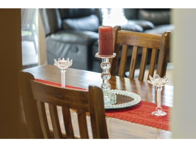 7 Jacaranda Court, Westbrook QLD 4350