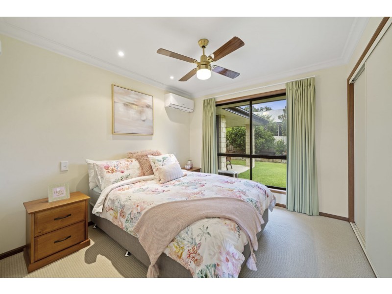 7 Jacaranda Court, Westbrook QLD 4350