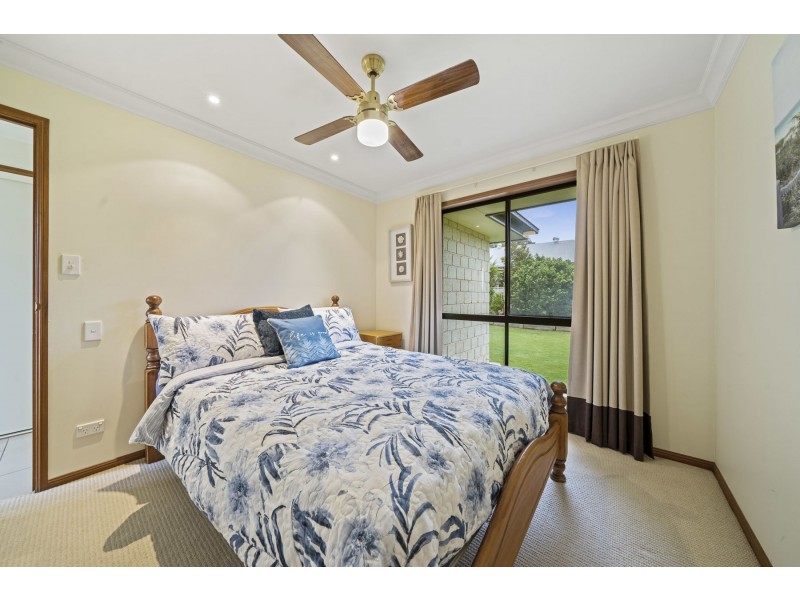 7 Jacaranda Court, Westbrook QLD 4350