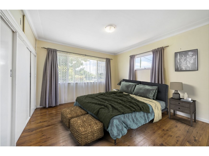 1 Miles Street, Harristown QLD 4350