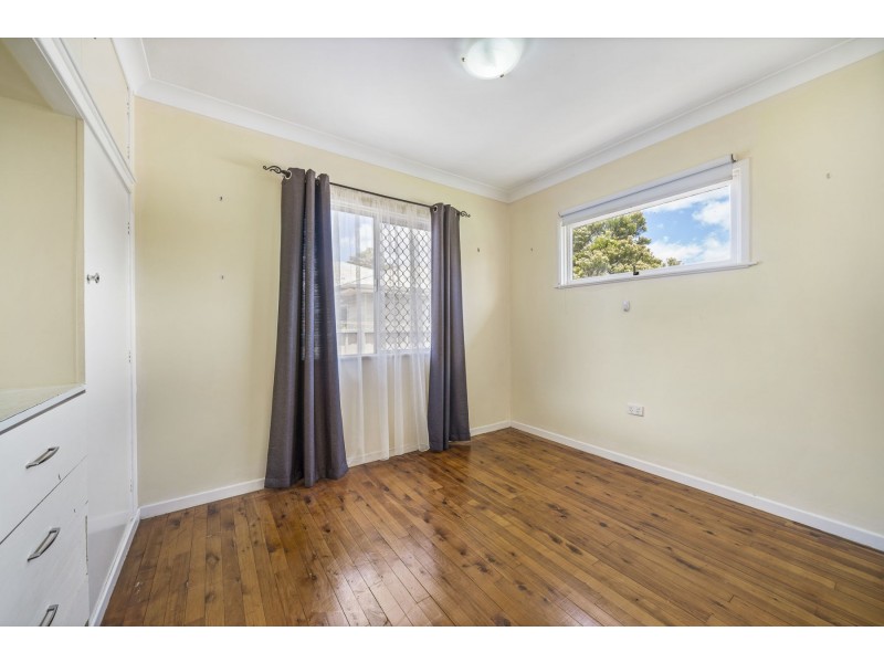 1 Miles Street, Harristown QLD 4350