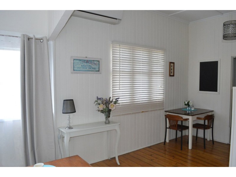 5 Bruntnell Street, Kearneys Spring QLD 4350