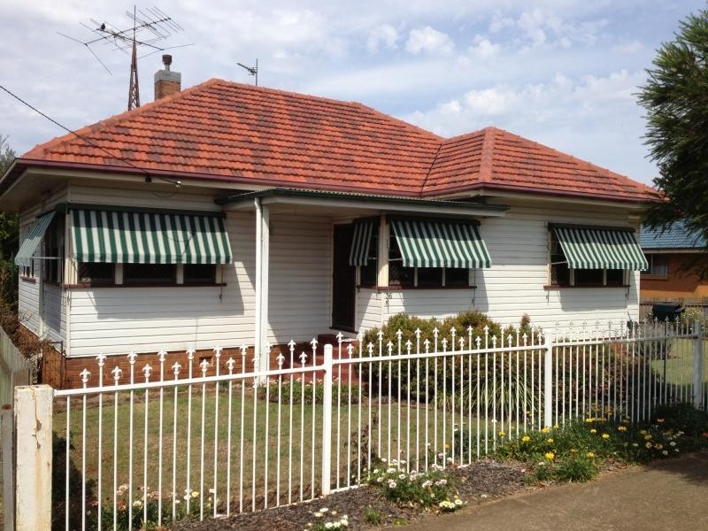 36 Glenvale Rd, Harristown QLD 4350