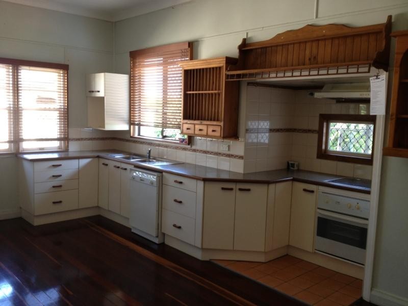 36 Glenvale Rd, Harristown QLD 4350