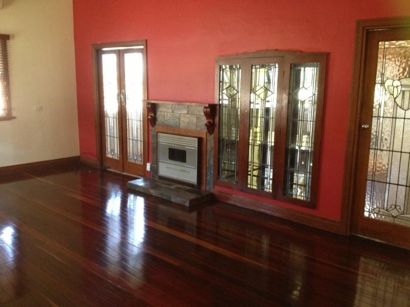 36 Glenvale Rd, Harristown QLD 4350