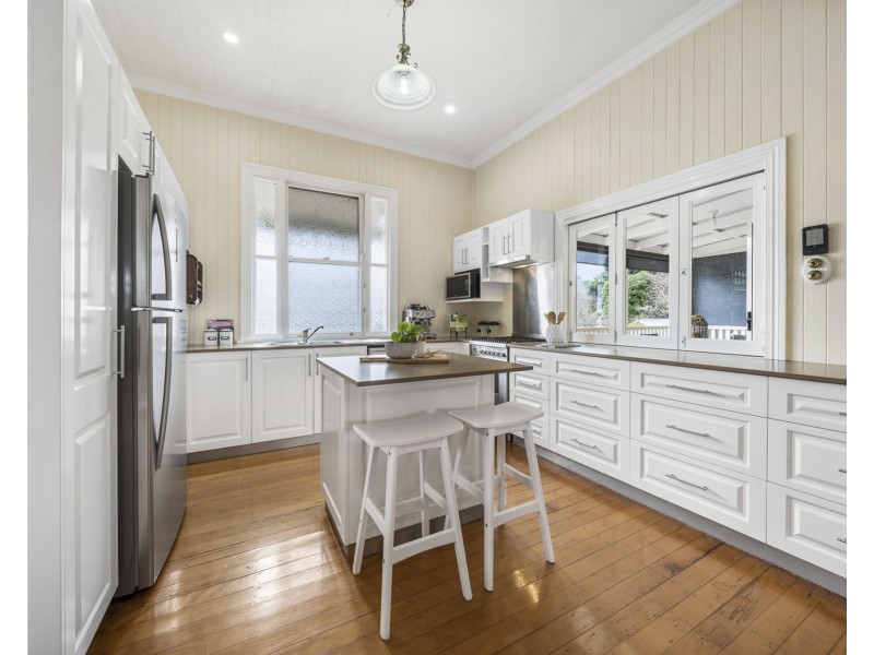 233 South Street, South Toowoomba QLD 4350