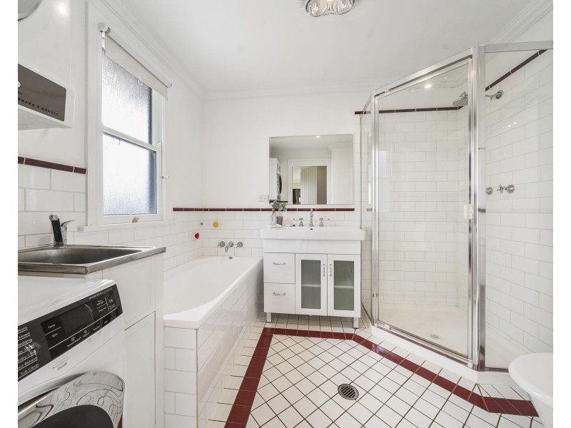 233 South Street, South Toowoomba QLD 4350