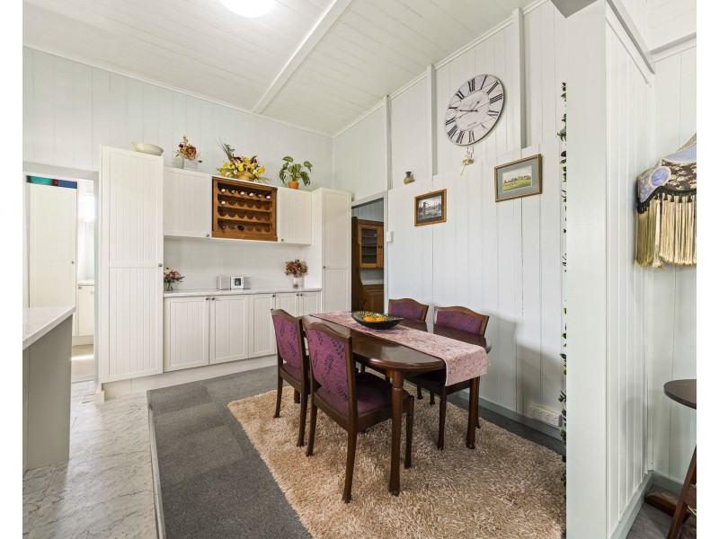 15 Ramsay Street, Greenmount QLD 4359