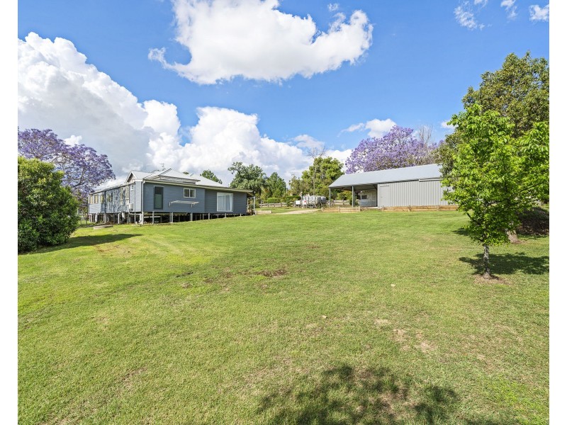 15 Ramsay Street, Greenmount QLD 4359