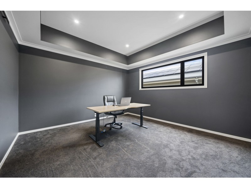 14 Carlow Lane, Middle Ridge QLD 4350