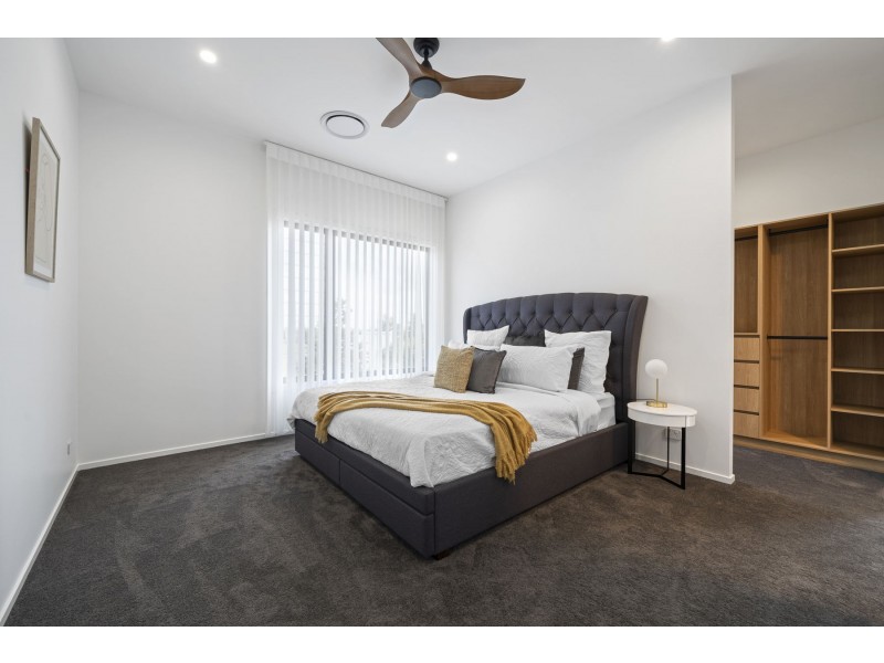 14 Carlow Lane, Middle Ridge QLD 4350