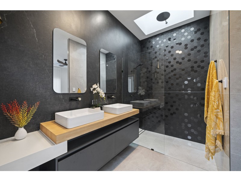 14 Carlow Lane, Middle Ridge QLD 4350