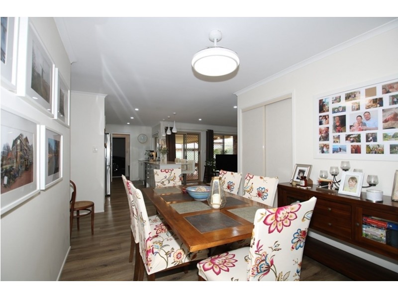 10 Poinsettia Court, Middle Ridge QLD 4350