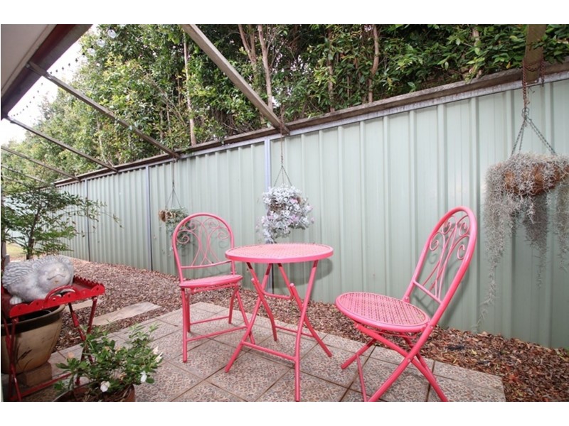 10 Poinsettia Court, Middle Ridge QLD 4350