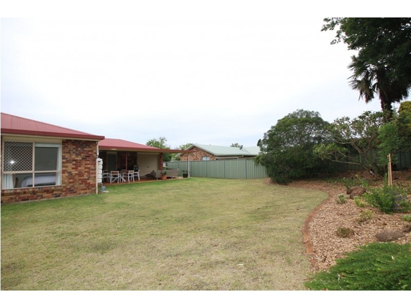 10 Poinsettia Court, Middle Ridge QLD 4350