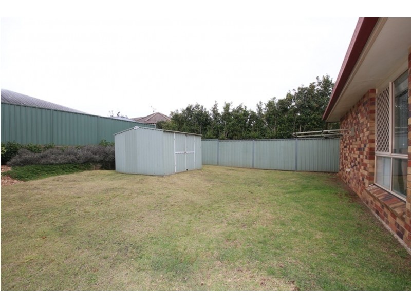10 Poinsettia Court, Middle Ridge QLD 4350