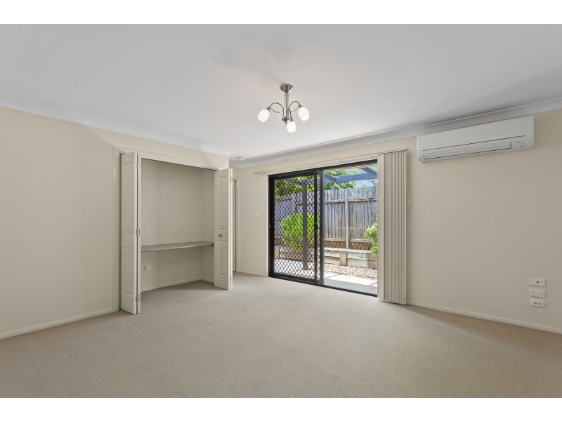 3/349 West Street, Harristown QLD 4350