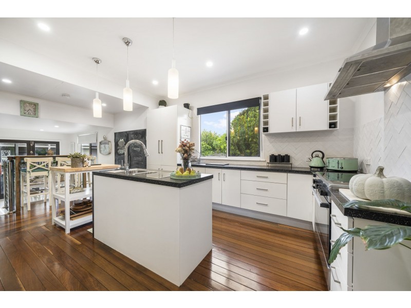 425 Alderley Street, Harristown QLD 4350