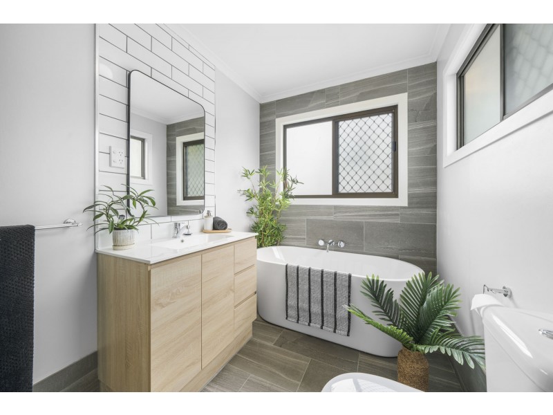 39 Daher Street, Goombungee QLD 4354