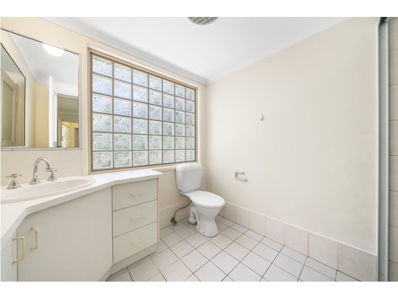 18 Merlin Court, Preston QLD 4352