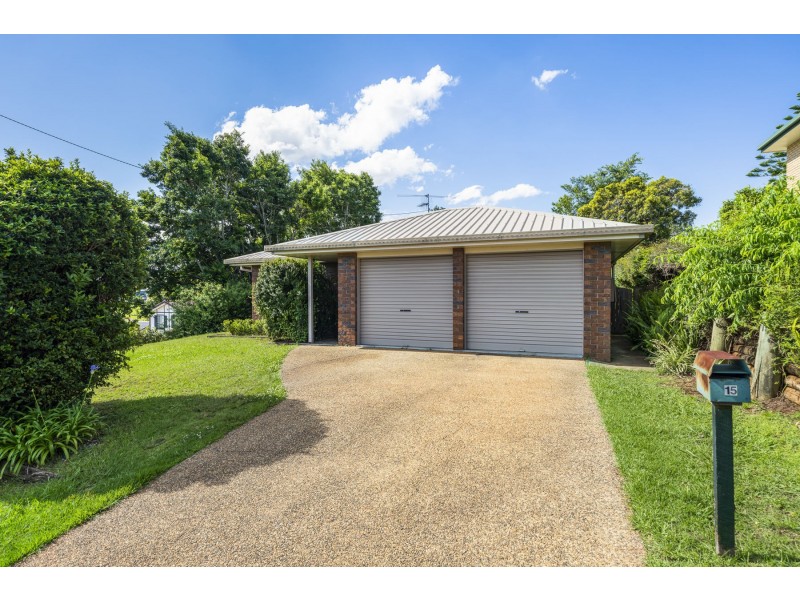 15 Irving Court, Harlaxton QLD 4350