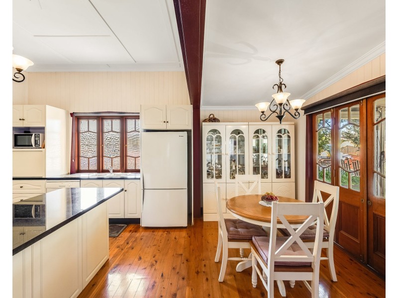 164 Taylor Street, Newtown QLD 4350