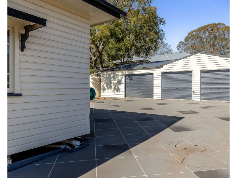 164 Taylor Street, Newtown QLD 4350