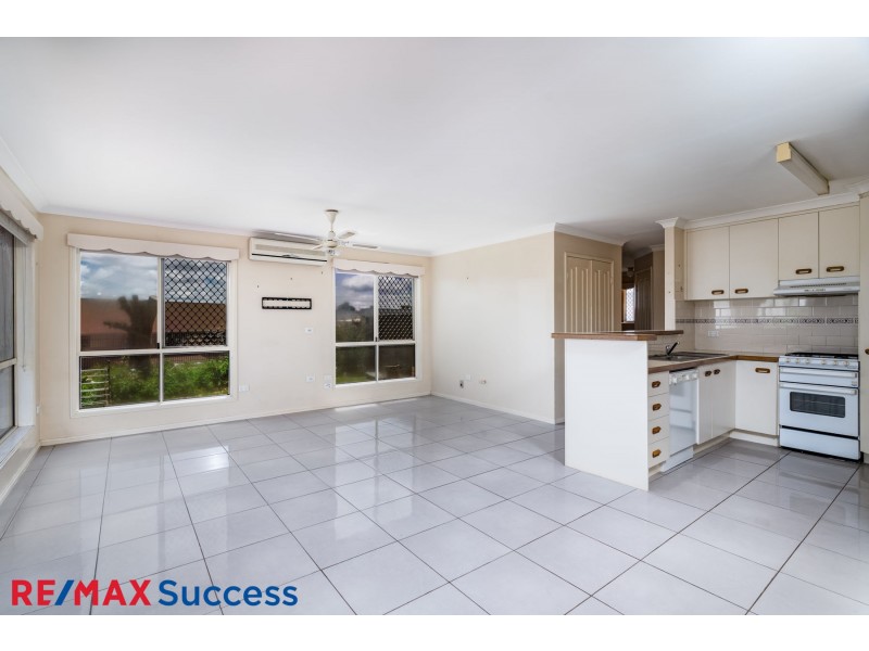 1/2 Brunckhorst Drive, Kearneys Spring QLD 4350