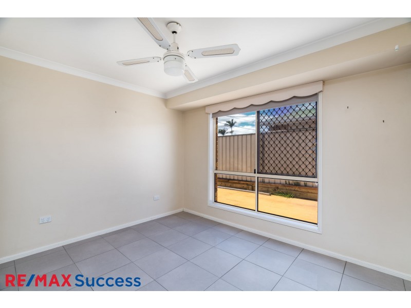 1/2 Brunckhorst Drive, Kearneys Spring QLD 4350