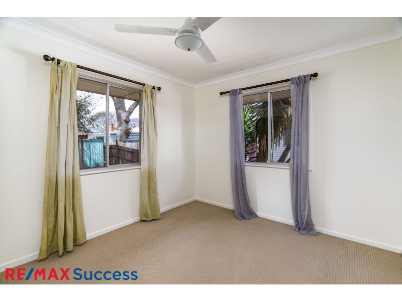 22 Quelch Street, Rockville QLD 4350
