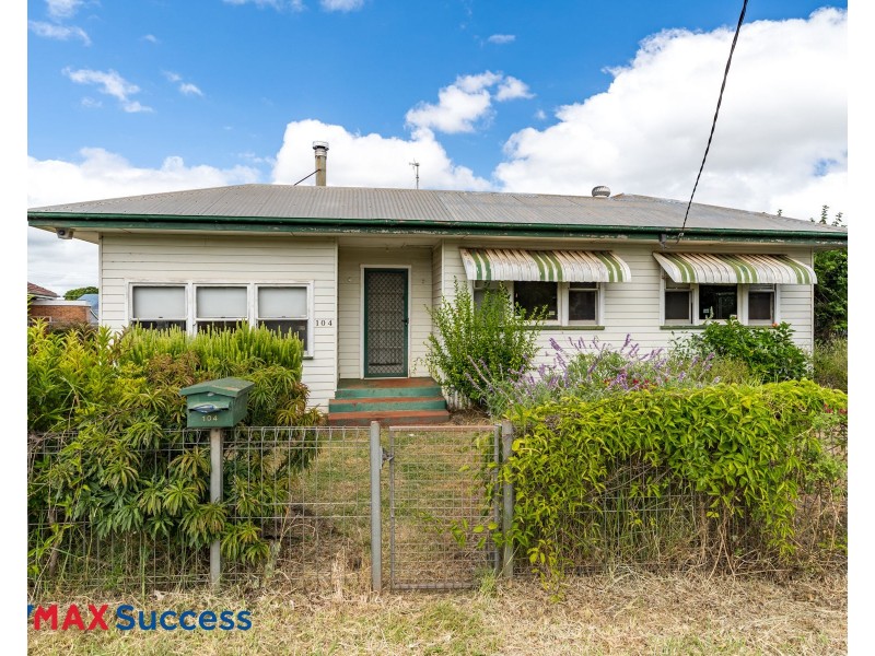 104 Drayton Road, Harristown QLD 4350
