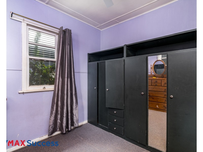 104 Drayton Road, Harristown QLD 4350