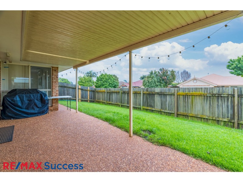 2 Deller Close, Middle Ridge QLD 4350
