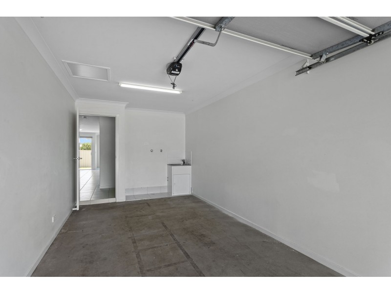 12 Glenwoods Drive, Glenvale QLD 4350