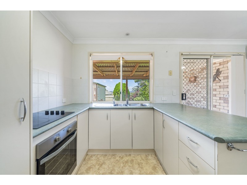 44 Barlow Street, Wilsonton QLD 4350
