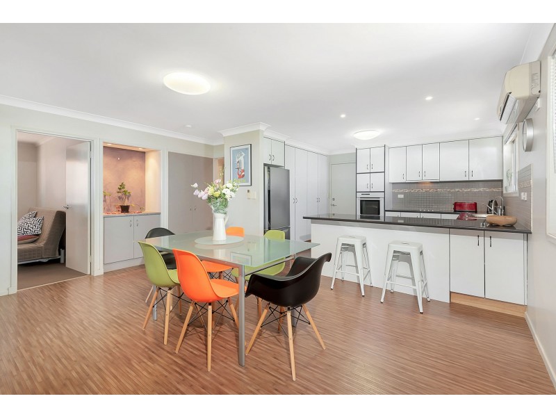 41 Martini Street, Mount Lofty QLD 4350