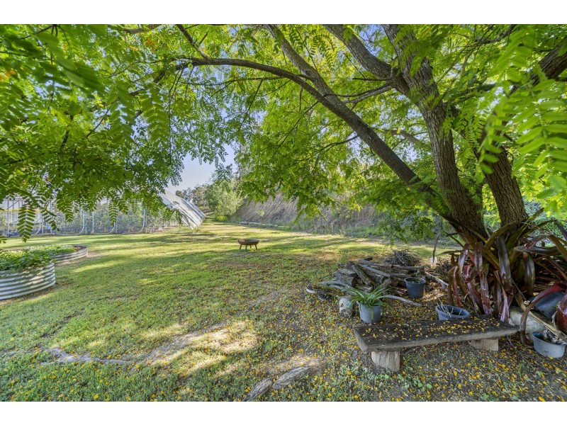 105 Koreelah Street, Upper Lockyer QLD 4352