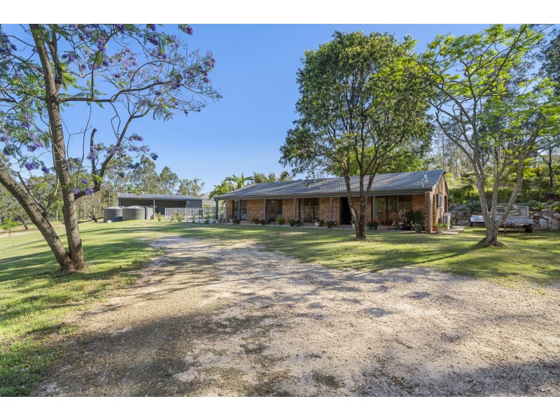 105 Koreelah Street, Upper Lockyer QLD 4352