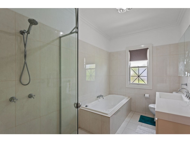 10 Horner Street, Centenary Heights QLD 4350