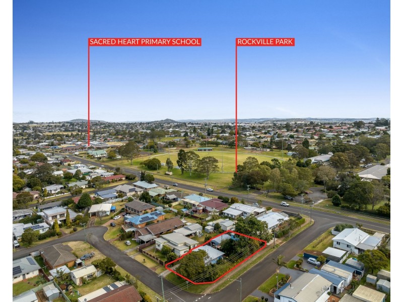 5 Greyfriars Street, Rockville QLD 4350