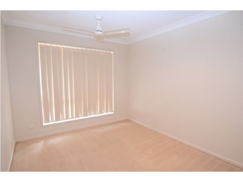 1/86C Hogg Street, Rockville QLD 4350