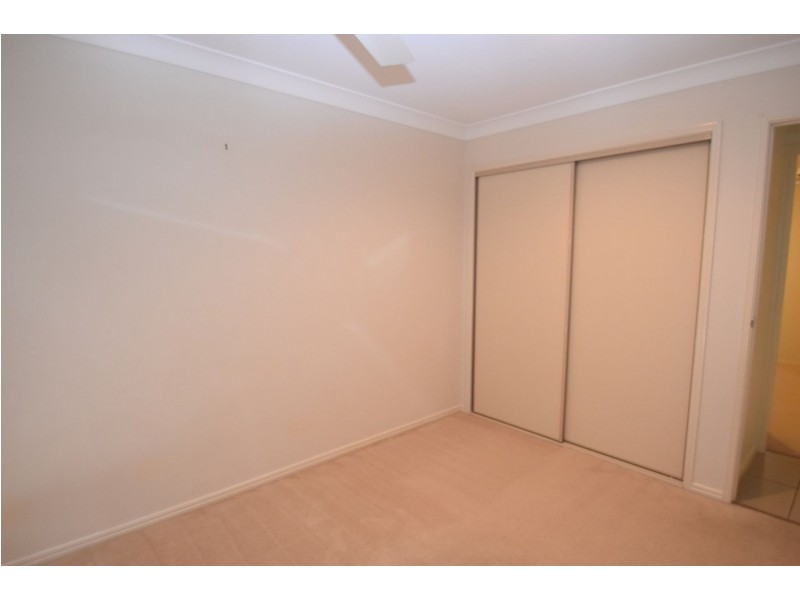 1/86C Hogg Street, Rockville QLD 4350