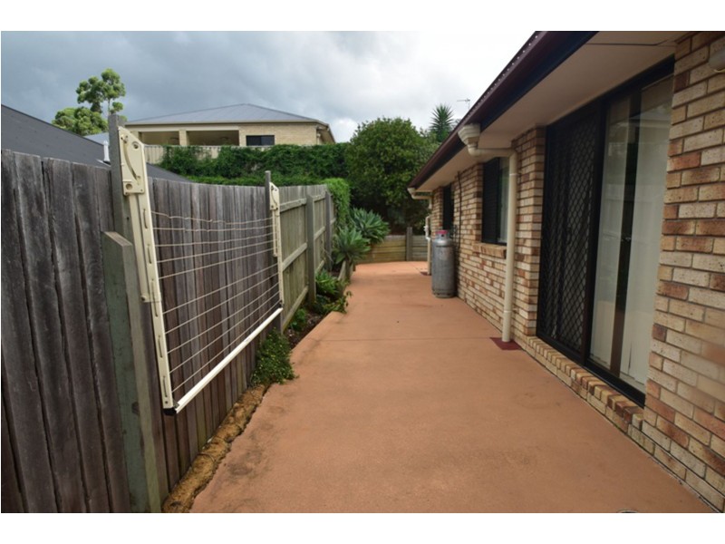 1/86C Hogg Street, Rockville QLD 4350