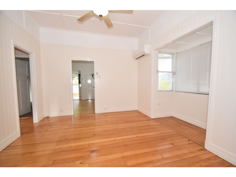 42 Clark Street, South Toowoomba QLD 4350