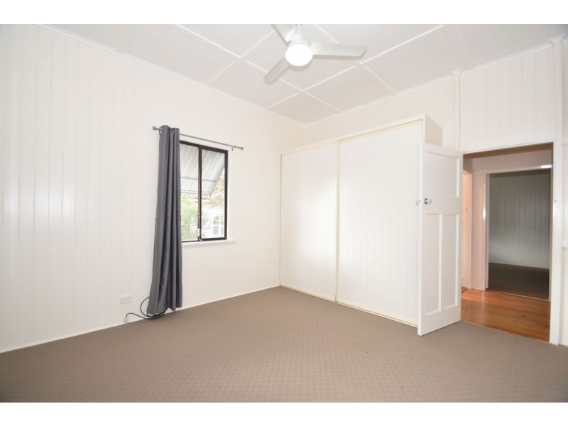 42 Clark Street, South Toowoomba QLD 4350