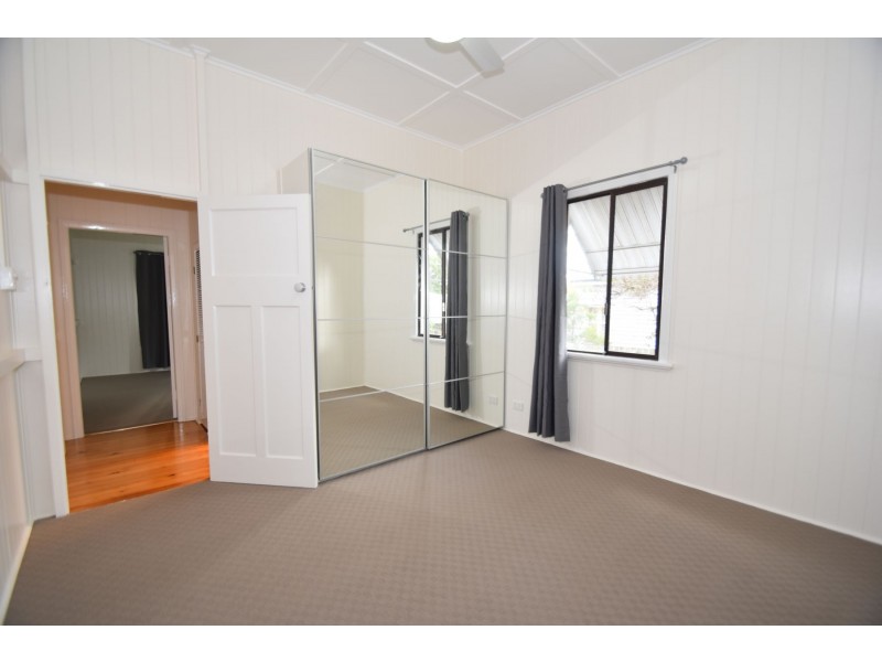 42 Clark Street, South Toowoomba QLD 4350